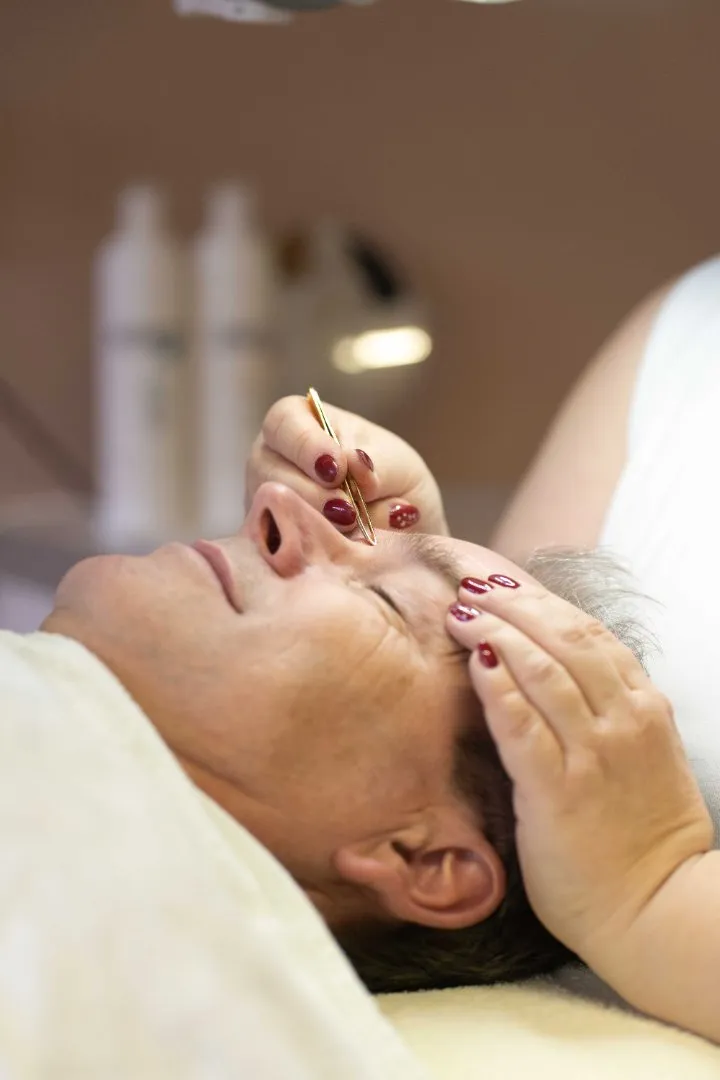 Behandlung im Kosmetikstudio